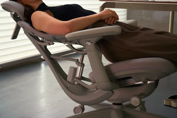 LiberNovo Omni Dynamic Ergonomic Chair